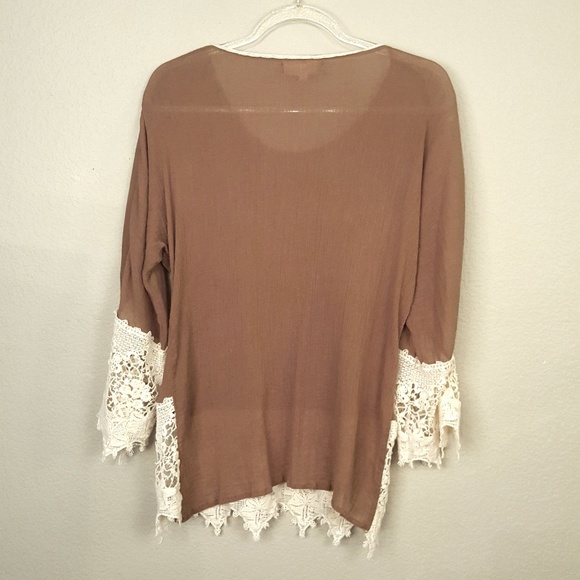 🔥Altar'd State Tunic Lace Trim Top Bell sleeve - Picture 4 of 7